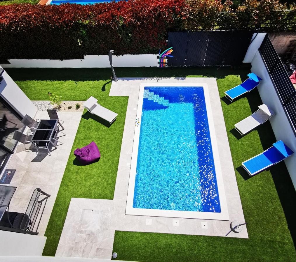 Апартаменты Volme Pool Банджоле Экстерьер фото